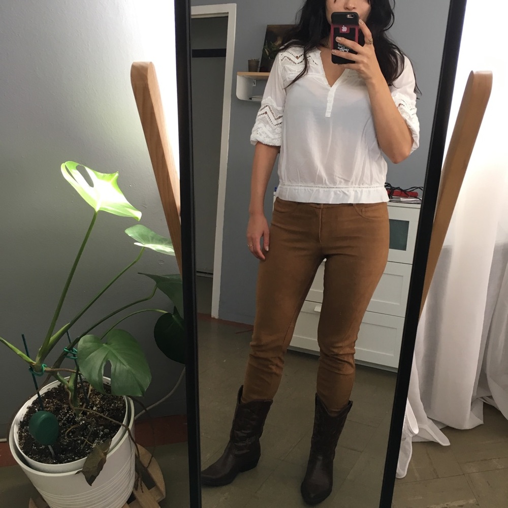 The Softest Suede Camel Leggings 🐪